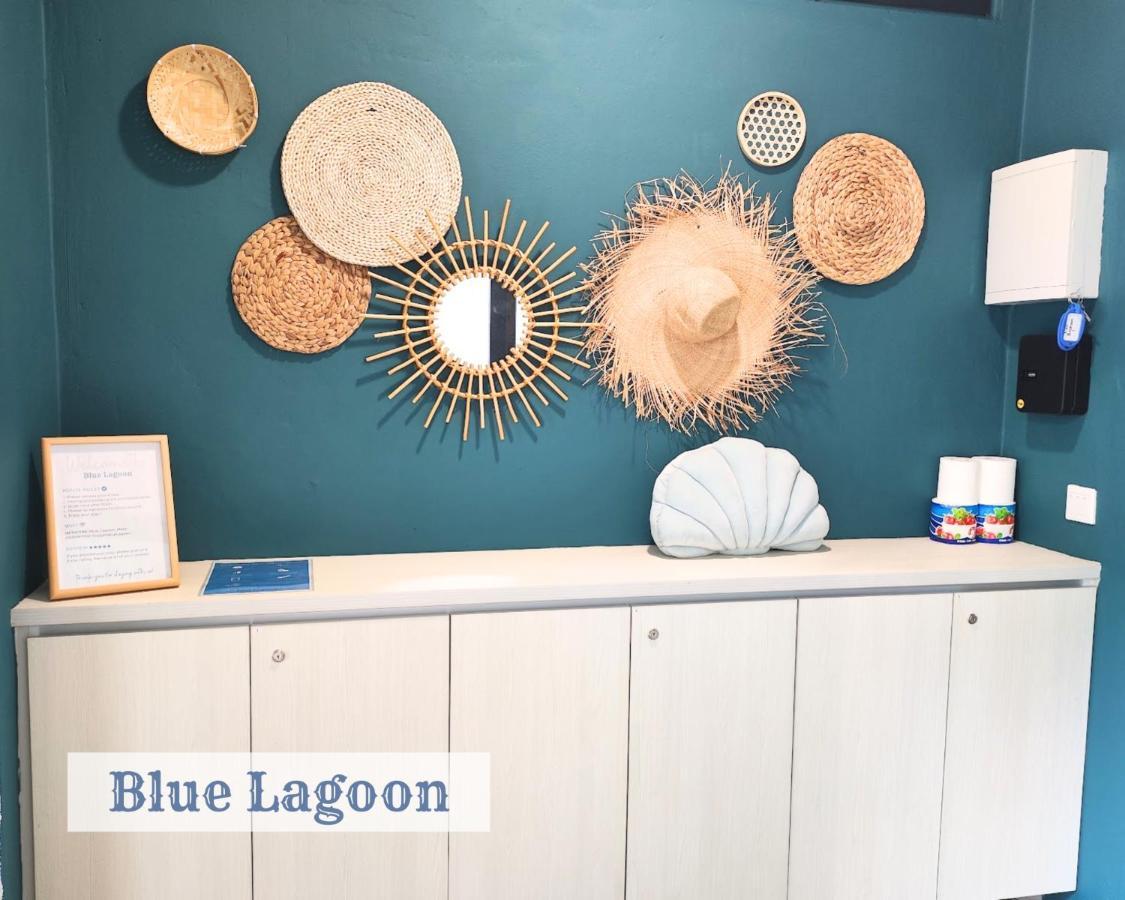 Roxy Townhouse - Blue Lagoon Apartment Sematan