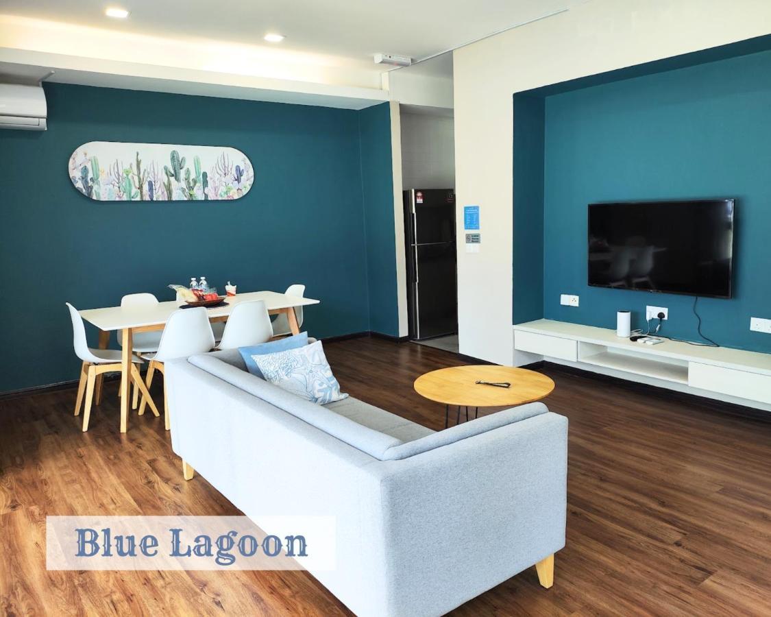 Roxy Townhouse - Blue Lagoon *