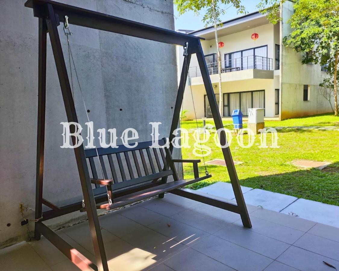 Apartment Roxy Townhouse - Blue Lagoon